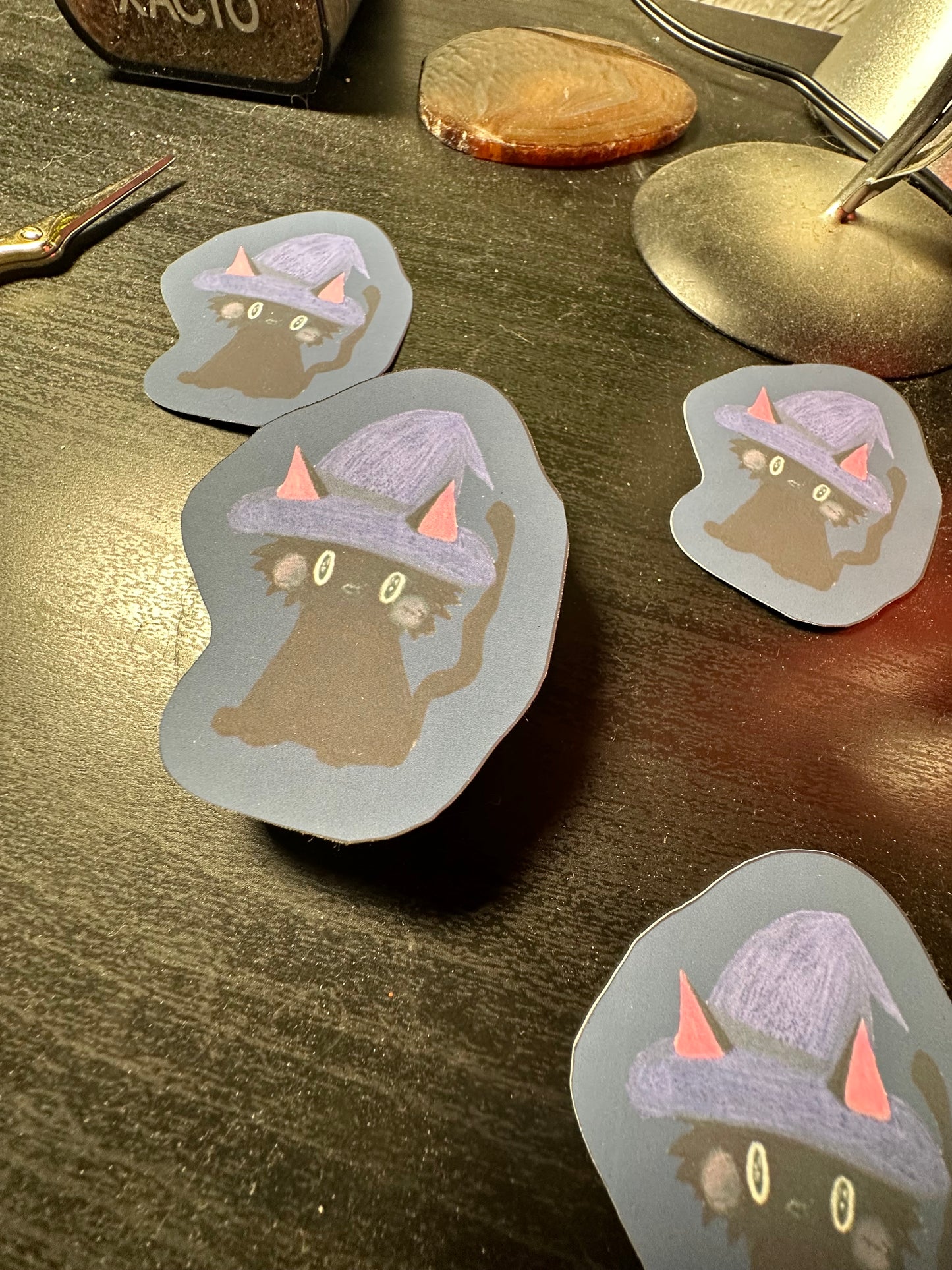 Thackeray Binx 3.0 Sticker