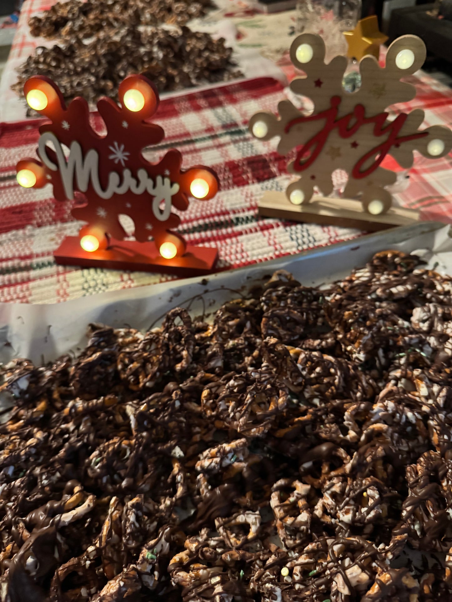 🥨 Reindeer Treats 🥨🍫✨